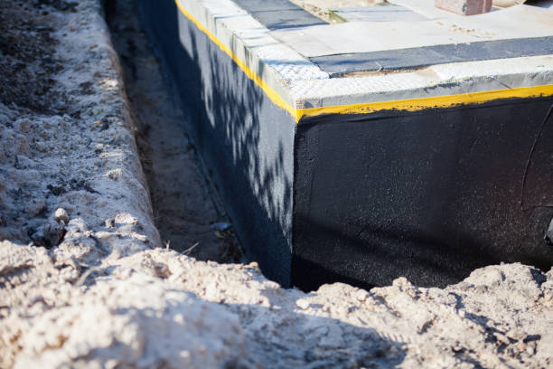 Professional Vapor Barrier Installation technician working in Trenton, TN
